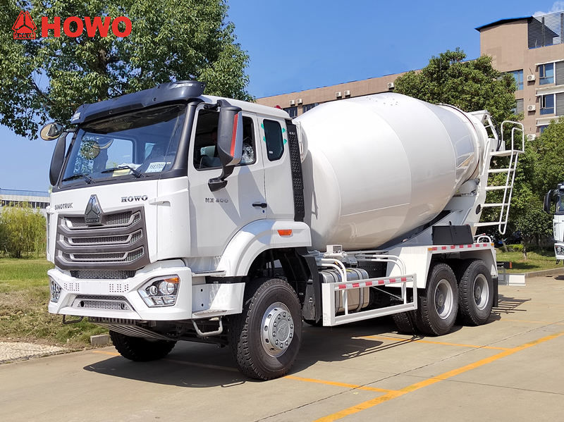 HOWO NX400 heavy duty cement mixer truck
