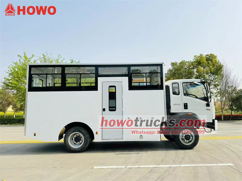 HOWO 4&times;4 Transport Soldier Truck Troop Carrier Carry 15 people