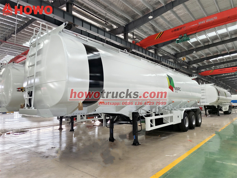 New 3-axle&nbsp;40000L&nbsp;fuel tank&nbsp;trailer