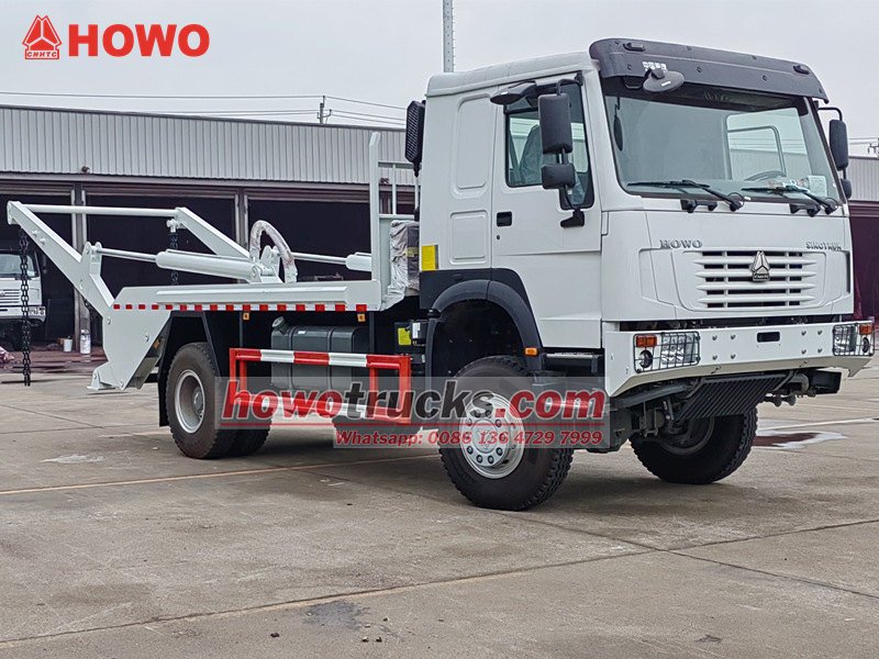 HOWO 4&times;4 Skip Loader Truck