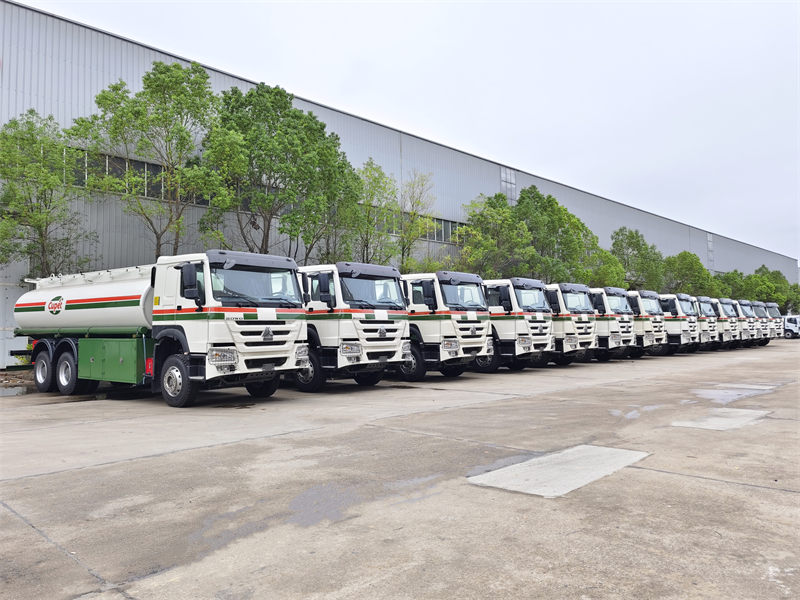 Howo heavy 6x4 fuel tank truck