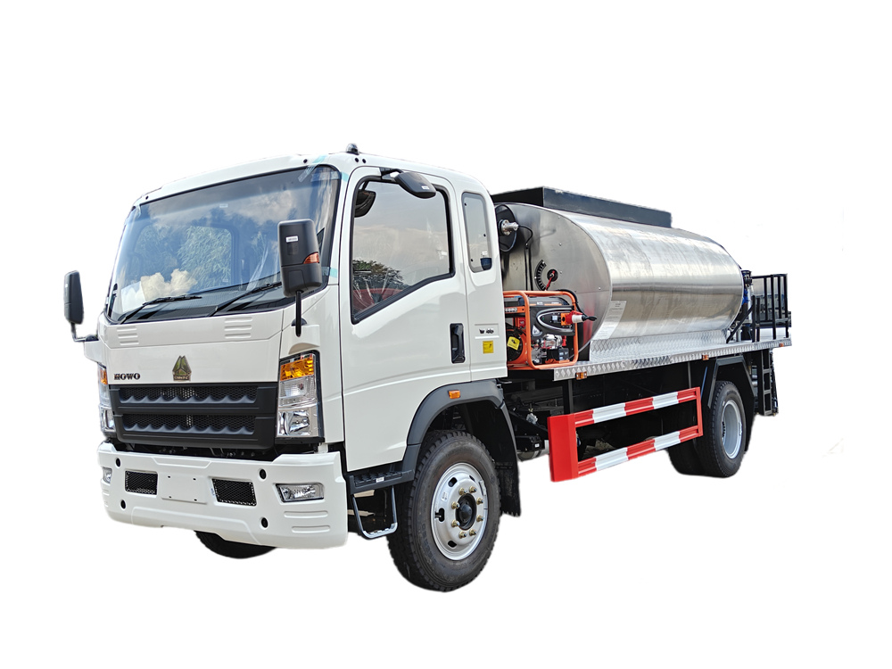 Howo Truck mounted Bitumen Distributor