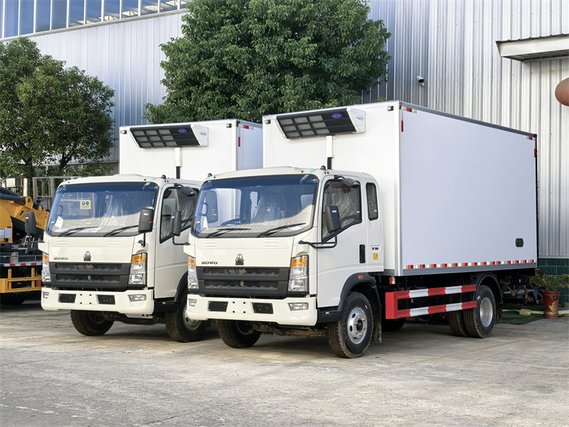 Howo freezer van truck
