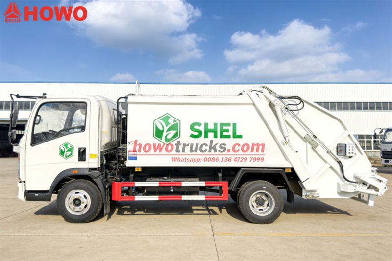 HOWO 4&times;2 back loader garbage truck