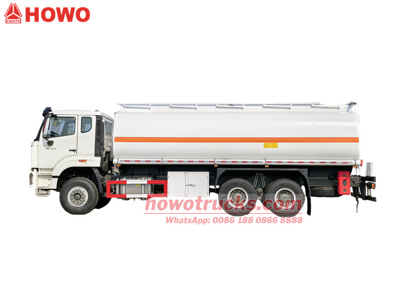 &nbsp;HOWO 6x4 fuel pump truck