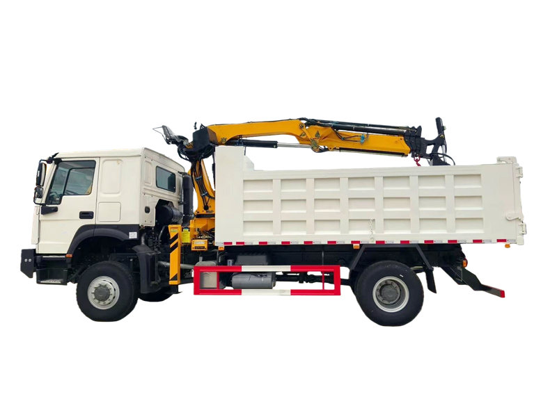 &nbsp;HOWO 4x4 dumper truck mounted 8 tons crane&nbsp;