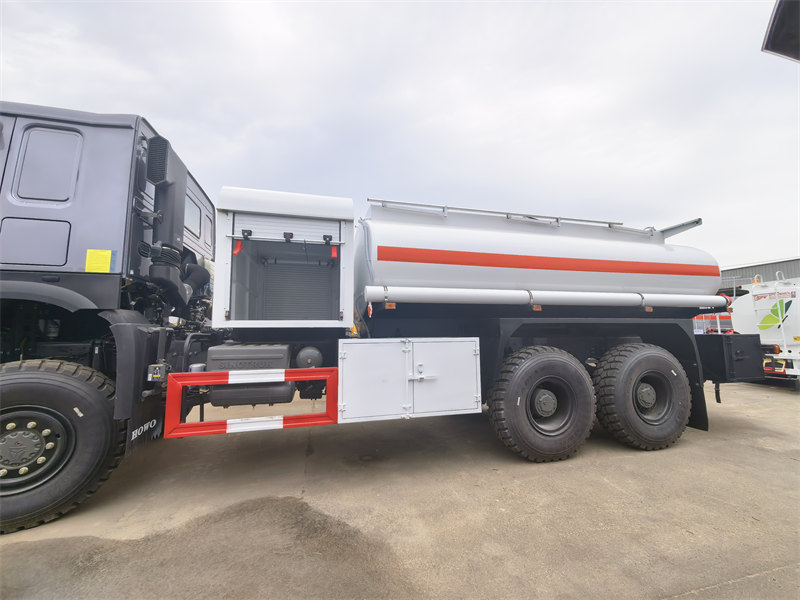 Howo fuel tank truck Howo fuel tank truck