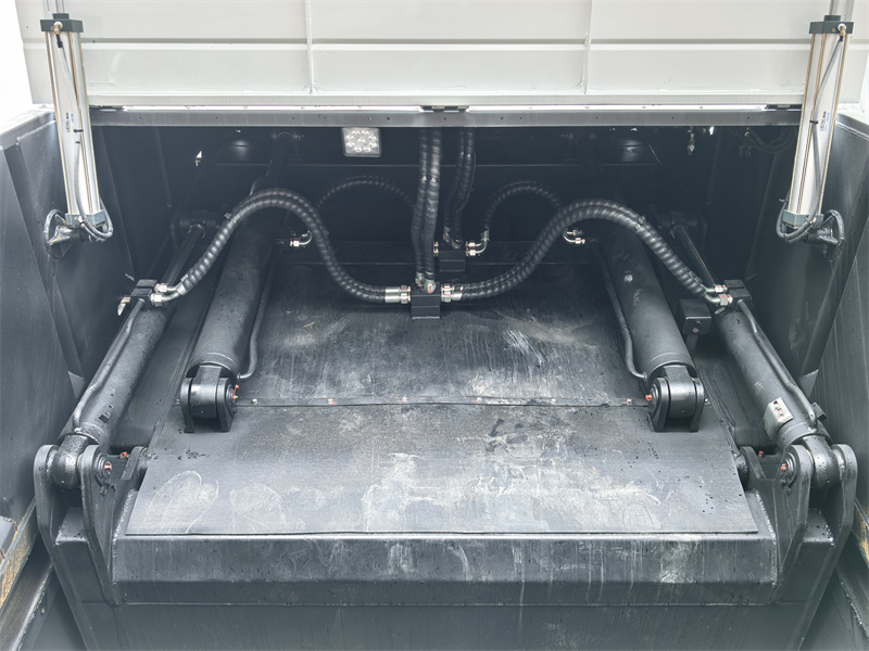 Scraper， Sliding plate