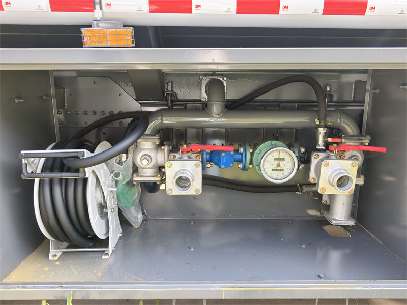 fuel tank truck