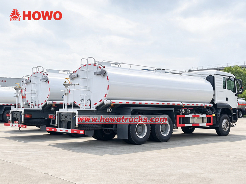HOWO TX water sprinkler truck