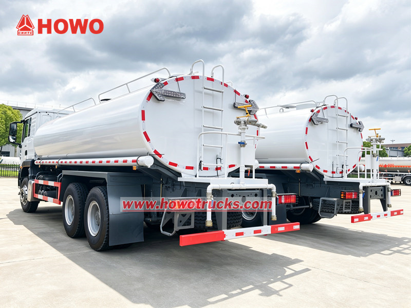 HOWO 6x4 water tanker truck